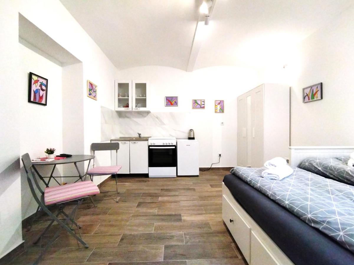 Good Vibrations Apartments ザグレブ エクステリア 写真